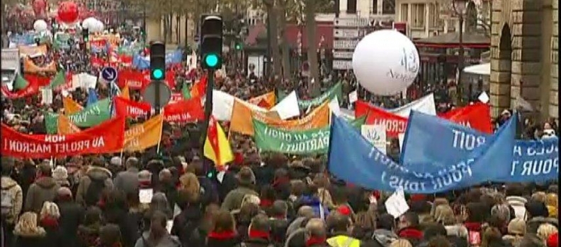 Talk orange – « La loi Macron est un fourre-tout et un trompe-l’oeil. »