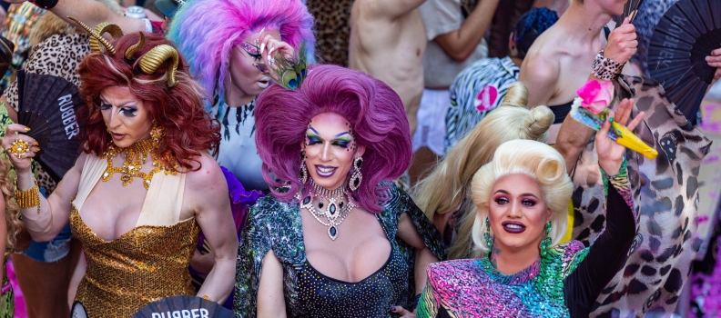 [Tribune] Jean-Frédéric Poisson : “Drag-queens pro-LGBT, ou l’aboutissement logique de l’idéologie macroniste” | L’Incorrect